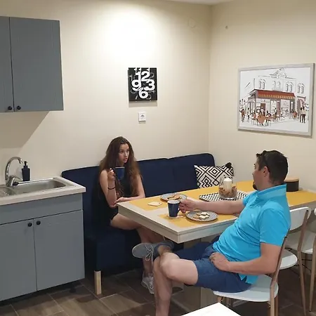 Bastyavar Csaladi Apartmanhaz - * Gyula
